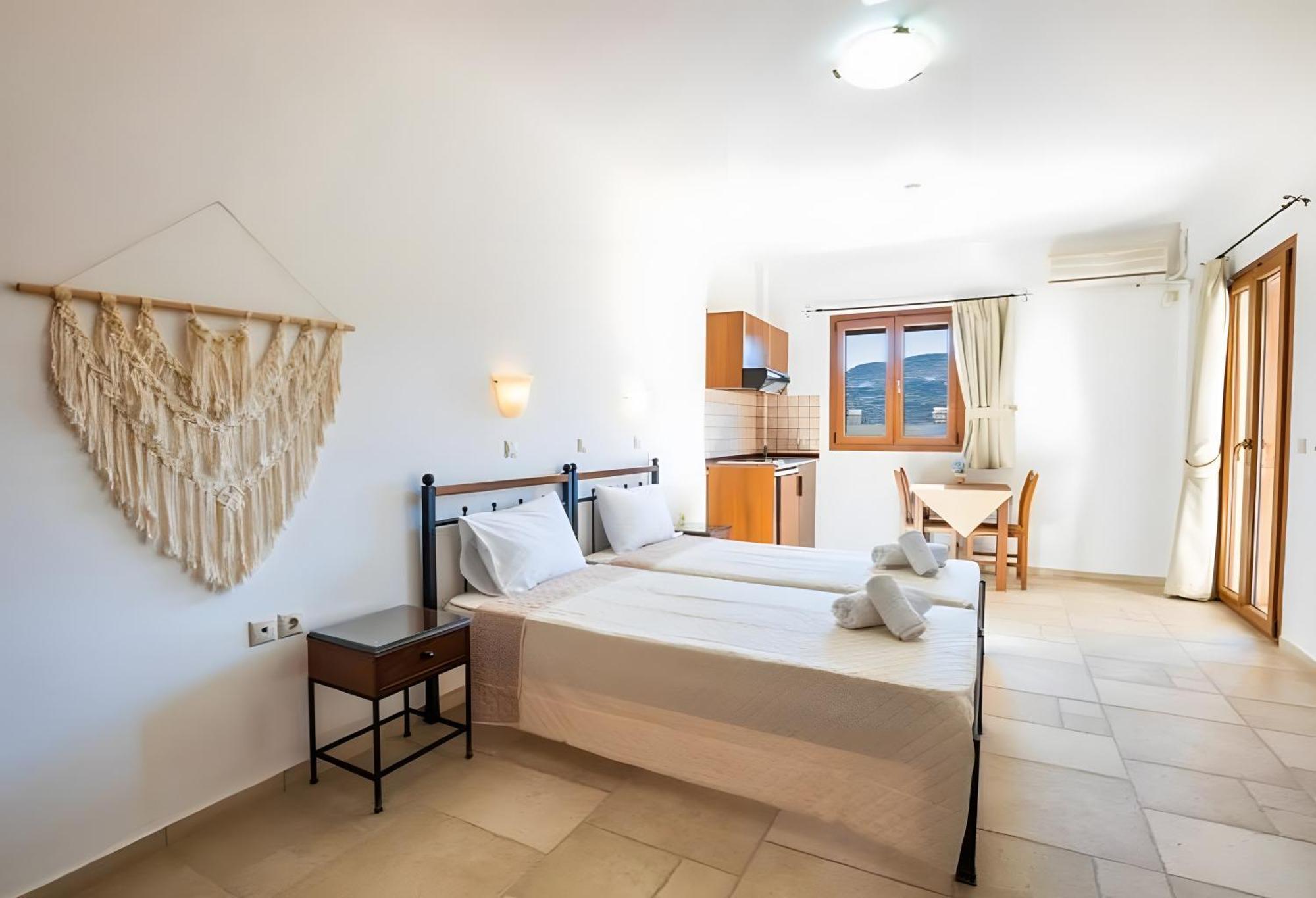 Petra Studios Kerpe Dış mekan fotoğraf