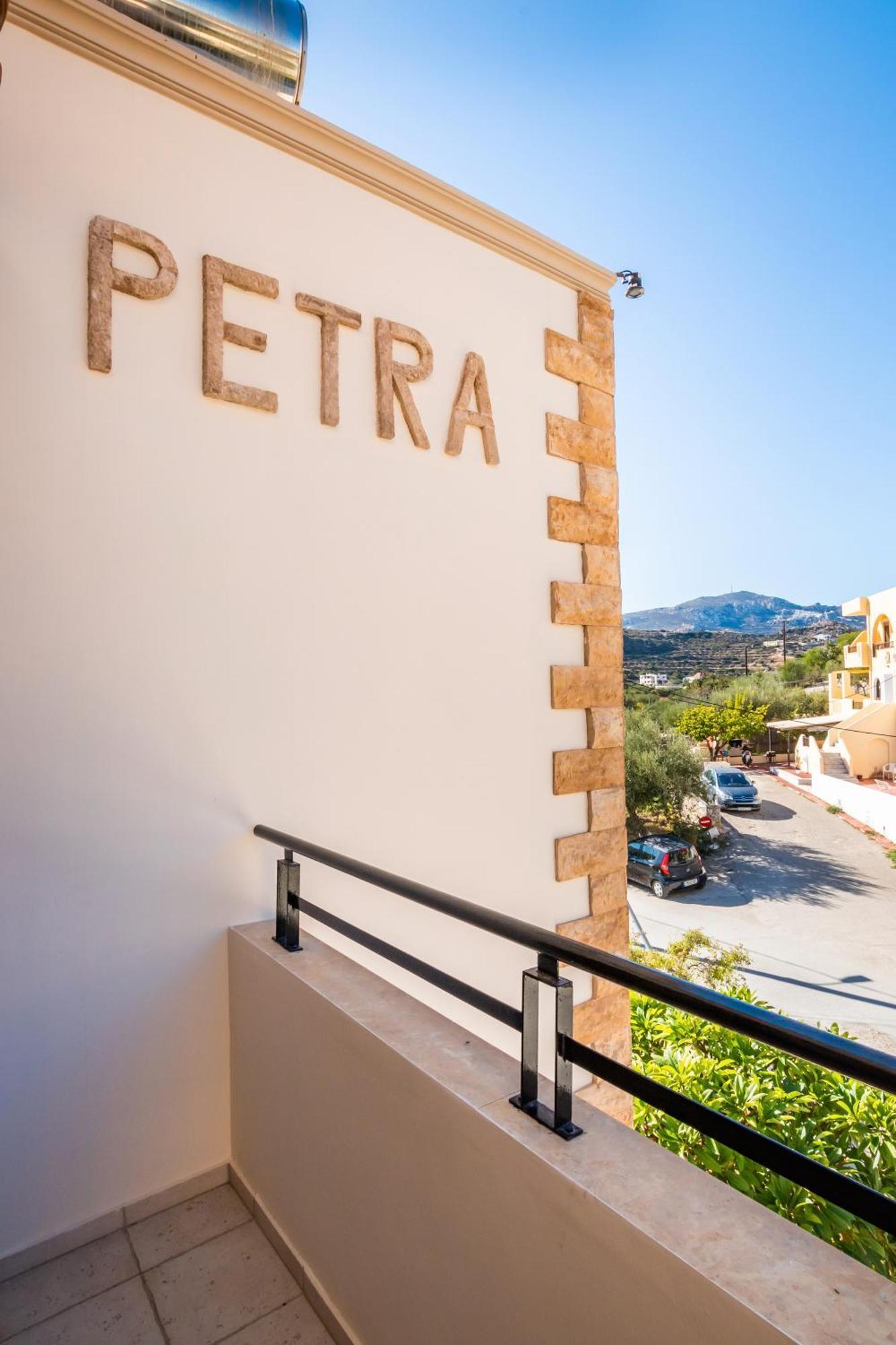 Petra Studios Kerpe Dış mekan fotoğraf